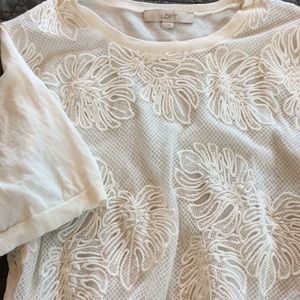 Gorgeous palm leaf lace front sweater tee. L loft